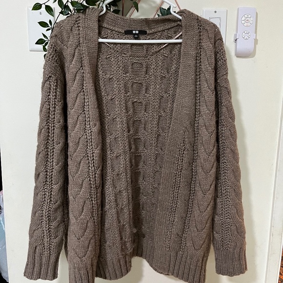 Uniqlo Tan Wool blend Cardigan - Small - Picture 1 of 4